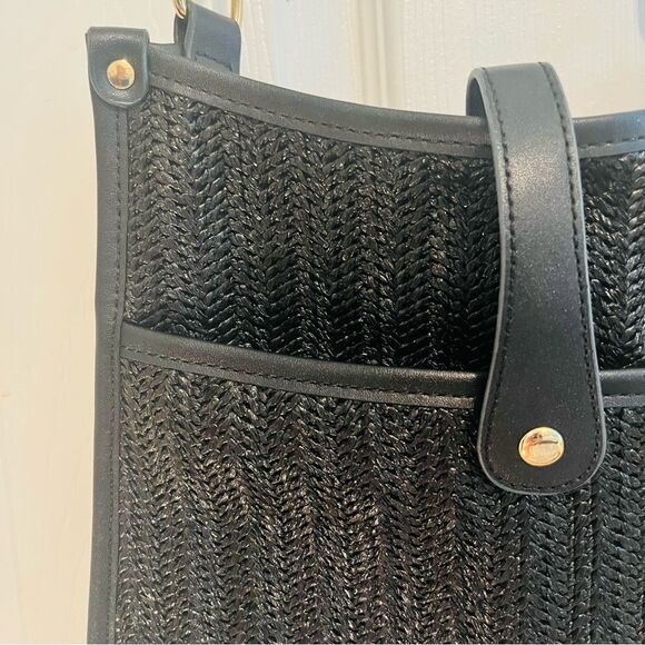 Rattan Woven Black Crossbody Bag with Gold Accents NWOT - Picture 5 of 12